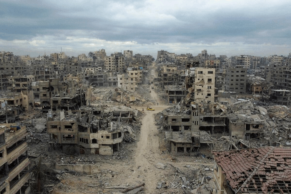 VÍDEO: Refém do Hamas que 'cavou própria cova' reencontra amigo de infância que também havia sido sequestrado